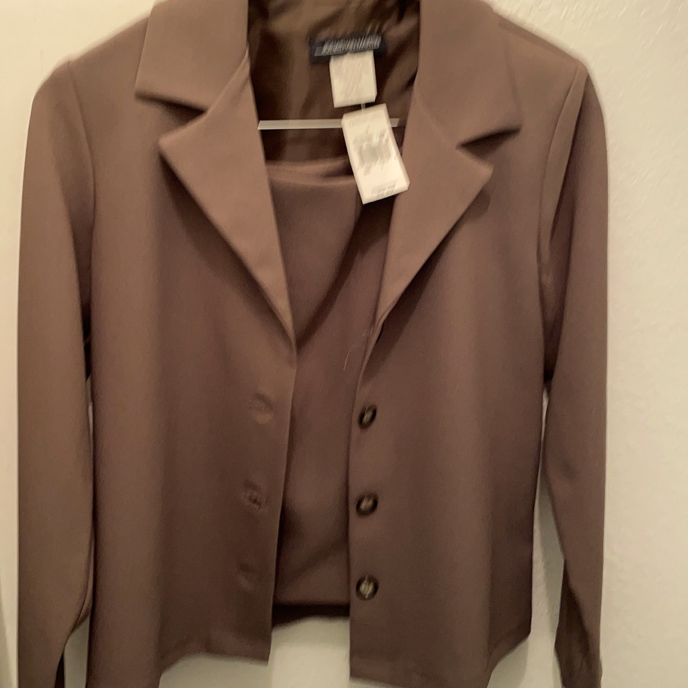 2 piece skirt and jacket set - never worn